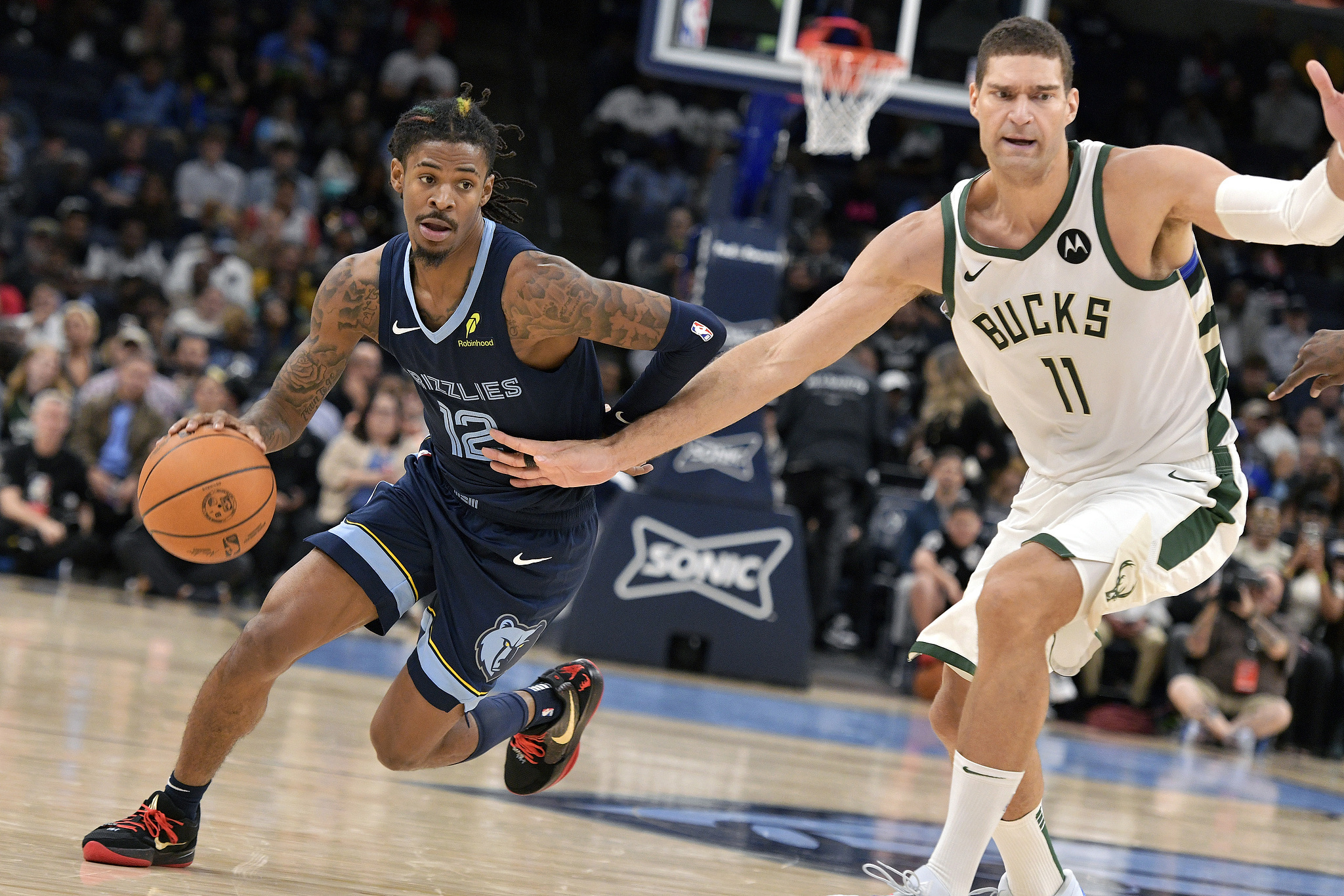 &quot;雄鹿字母哥再度三双，带队取胜&quot;