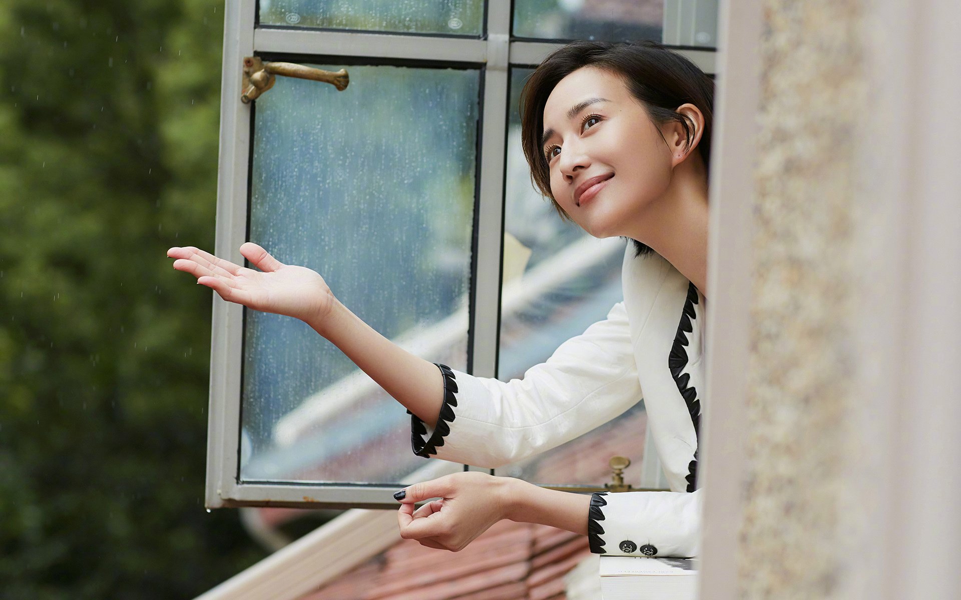 “战术奇招频出，记录刷新，比赛精彩不可复制”，战术合集