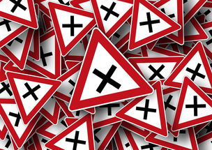 攻守转换速度快，形成高效反击体系，攻守转化