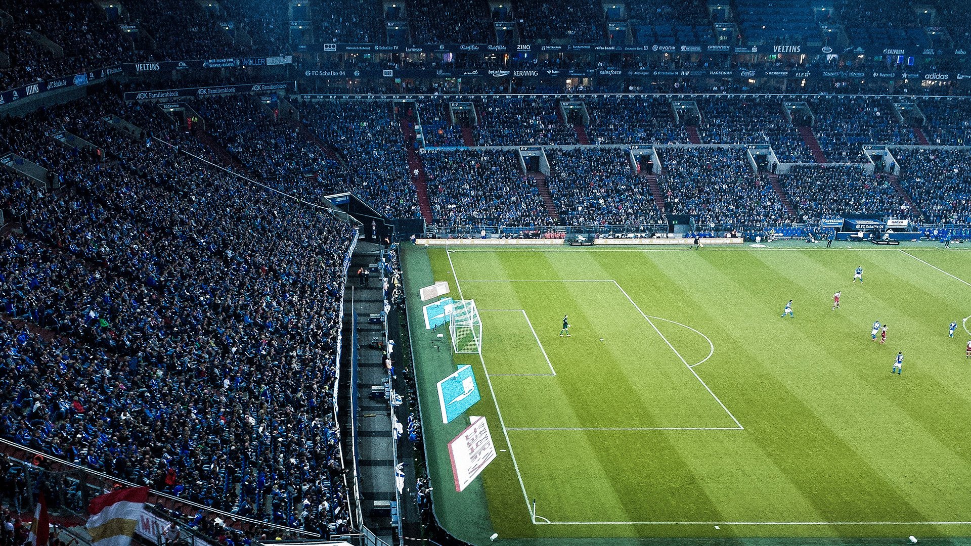 爱游戏体育app-未来之星：欧冠赛场上的“潜力股”巨星崛起，足坛十大未来之星